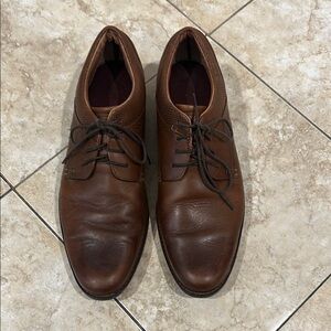 Classic Brown Leather Men's Shoes